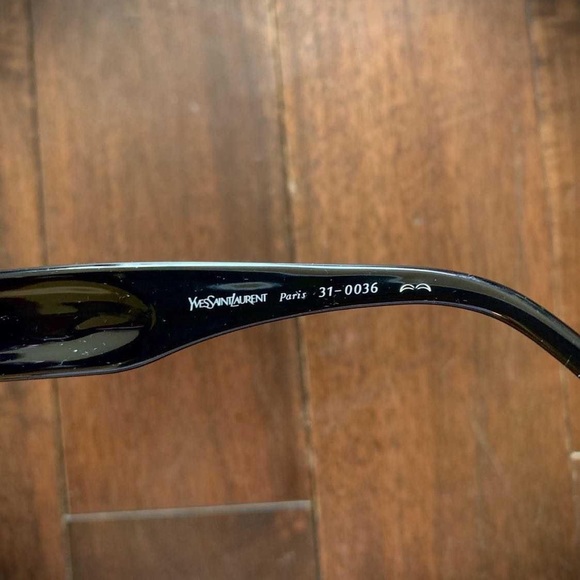 YSL sunglasses - Picture 3 of 5